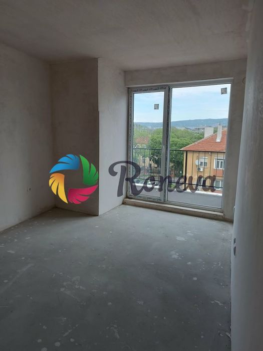 3-стаен в Варна-Идеален център площ 98 цена 217000