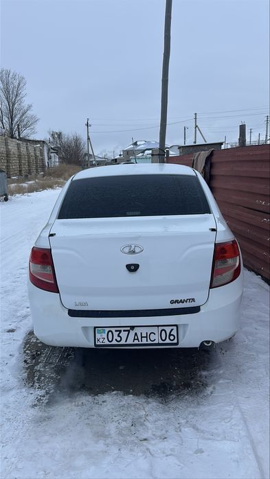 Lada Granta 2190, 2013 года
