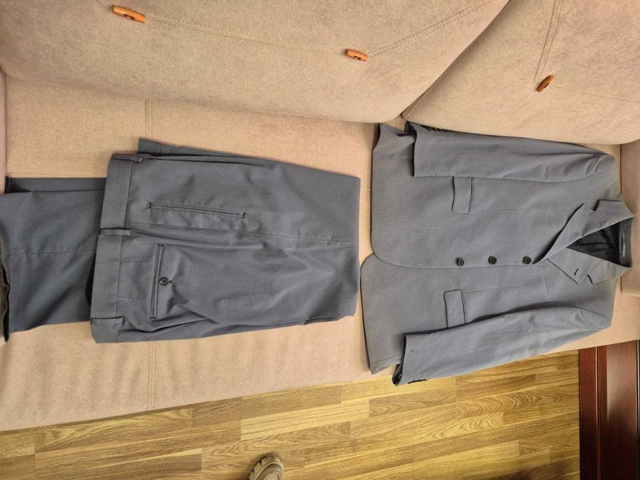 Costume barbati marimea 54