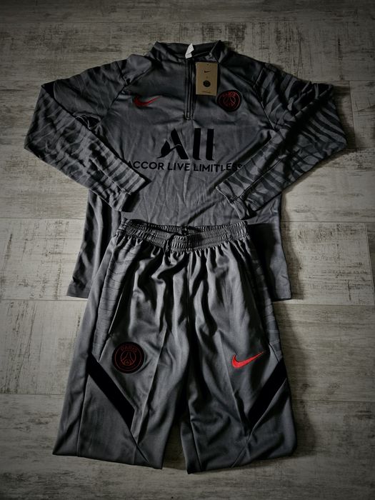 *OFERTA* Compleu/Trening PSG jordan/nike diferite culori