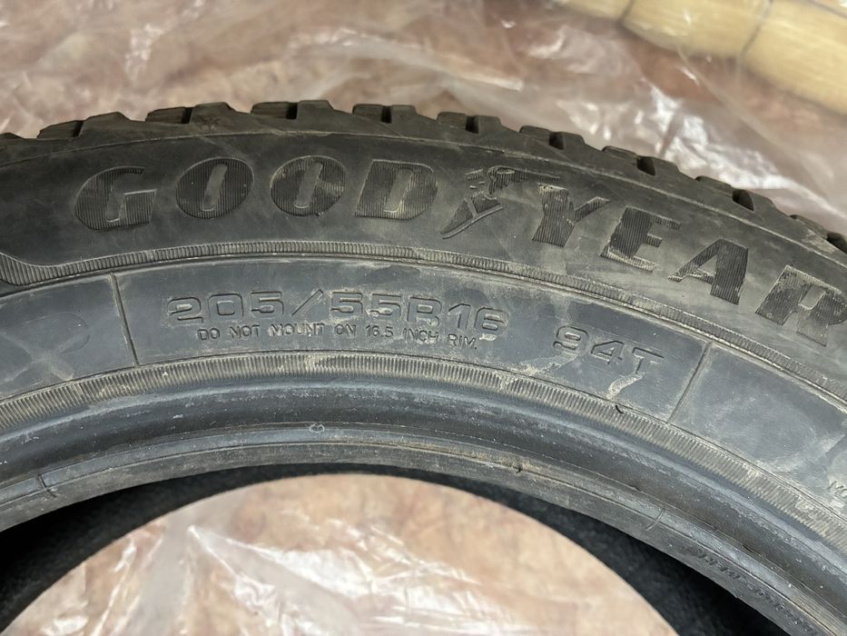 goodyear ultra grip arctic 2