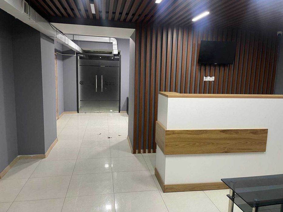 Сдаётся Цокольный Этаж 240м2 Мирабад Ор.Голубые купола