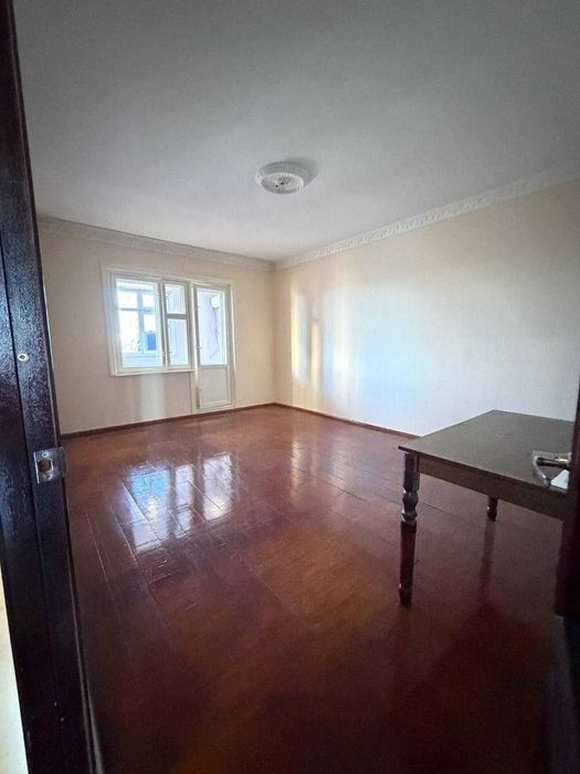 Продаю квартиру.ЮНУСАБАД-4 АВТОСАЛОН 4\7\9 ,96 м²