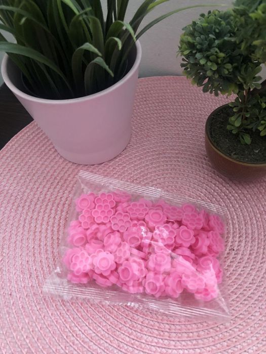 Органайзерче цветенце за миглопластика