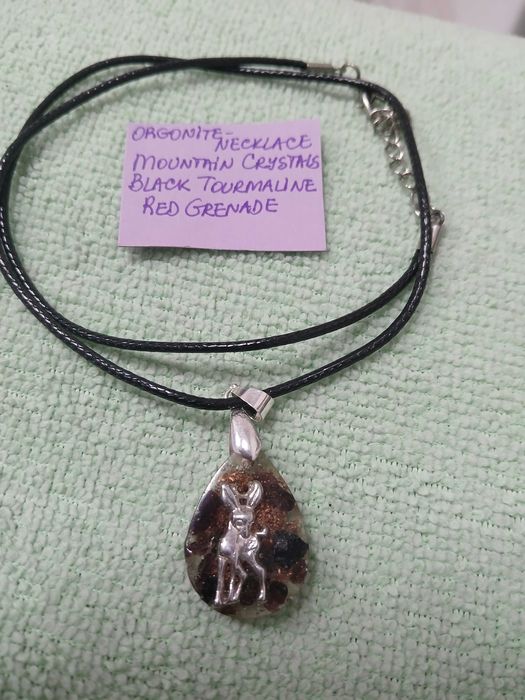 Продавам Органит медальони