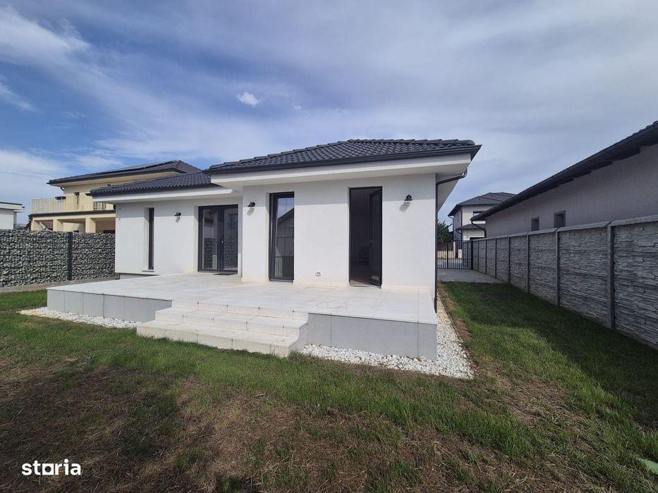 Casă nouă, la sol, 160 mp, teren 420 mp, Via Carmina, comision 0%