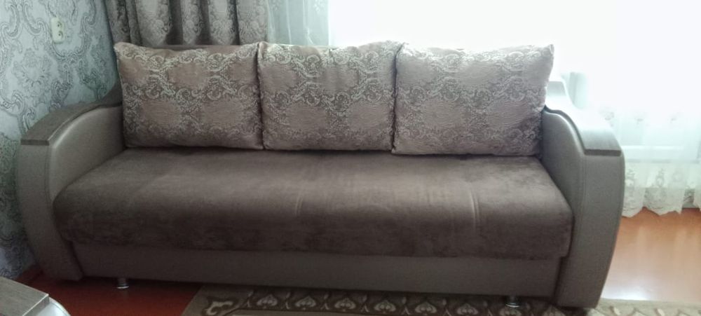 Продам б/у уголок отдыха