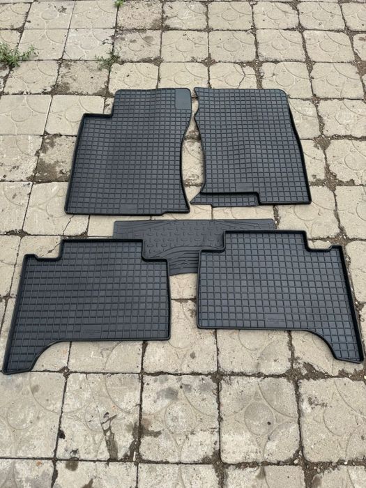 Бампер Toyota Prado 120 gx470