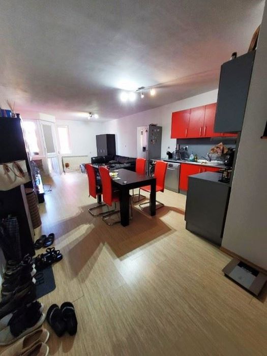 Продава се Двустаен апартамент в София, Бояна - 75 кв.м за 2600 €/кв.м - Снимка #3