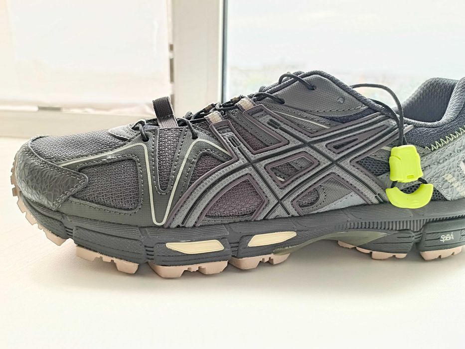 Продам новые кроссовки 44-45 размер (28.5 см по стельке)