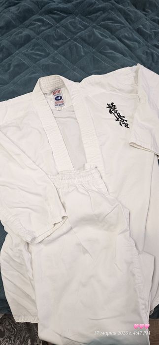 Продам Кимоно на возраст 7-9,10-12 лет