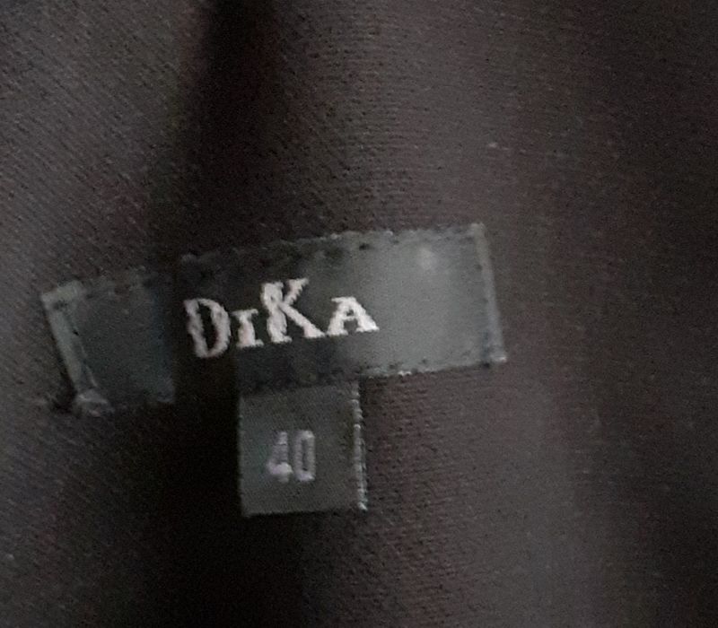 DIKA елегантна рокля