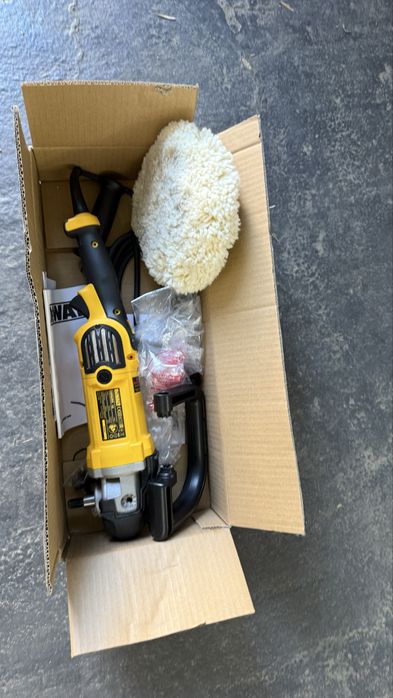 Dewalt polișat DWP849X