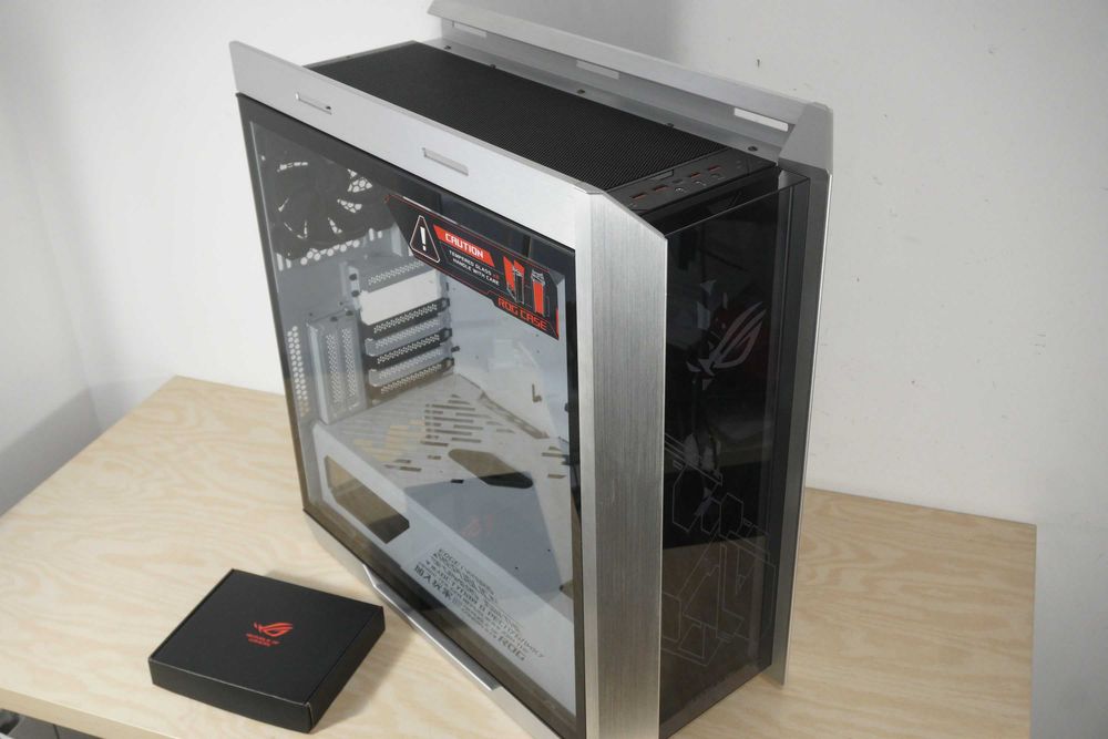 [САМО ЛИЧНО] Кутия Asus ROG GX601 Helios white PC case /вкл. ДДС