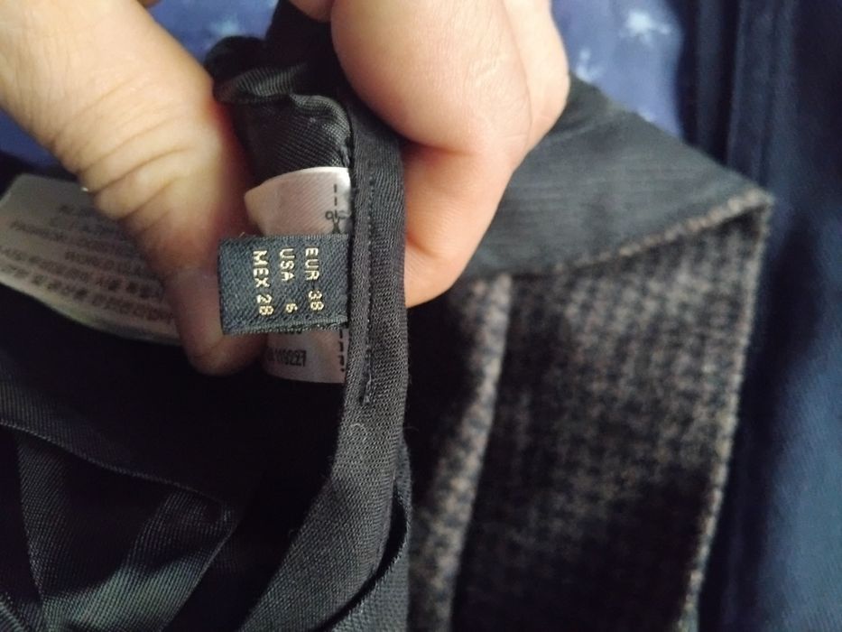 Pantaloni massimo dutti.  Nr 38 si 40