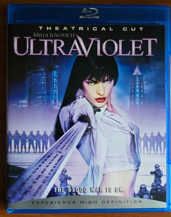 Vand bluray Ultraviolet , neutilizat, sf cu Mila Jovovici