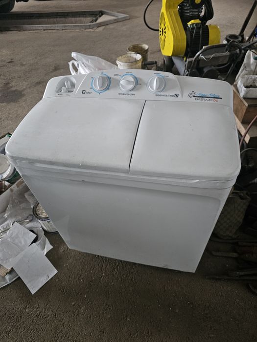 Продам стиральную машинку полуавтомат