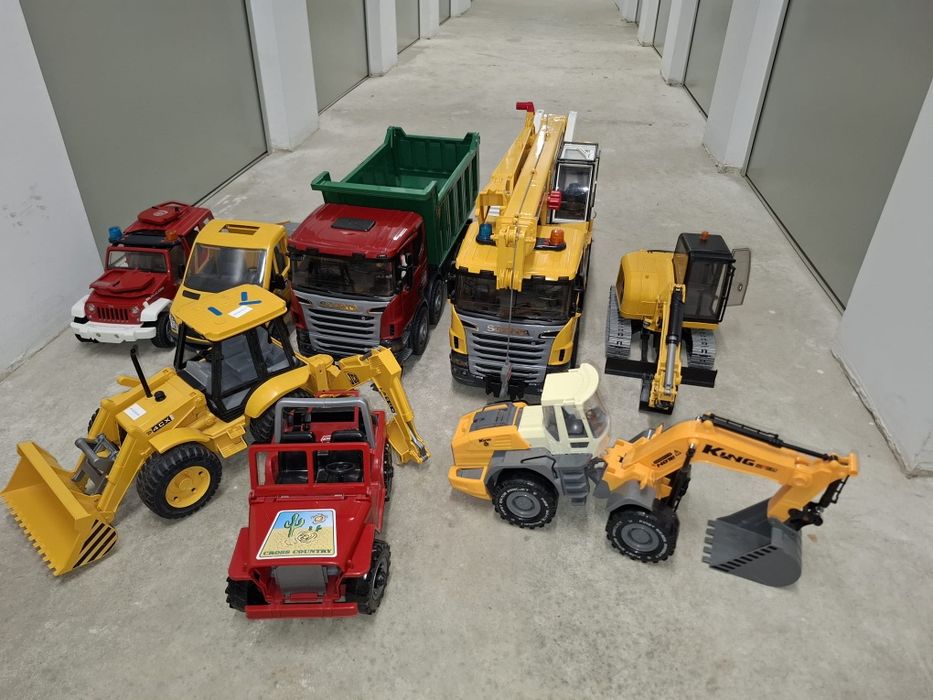 Vand bruder excavator