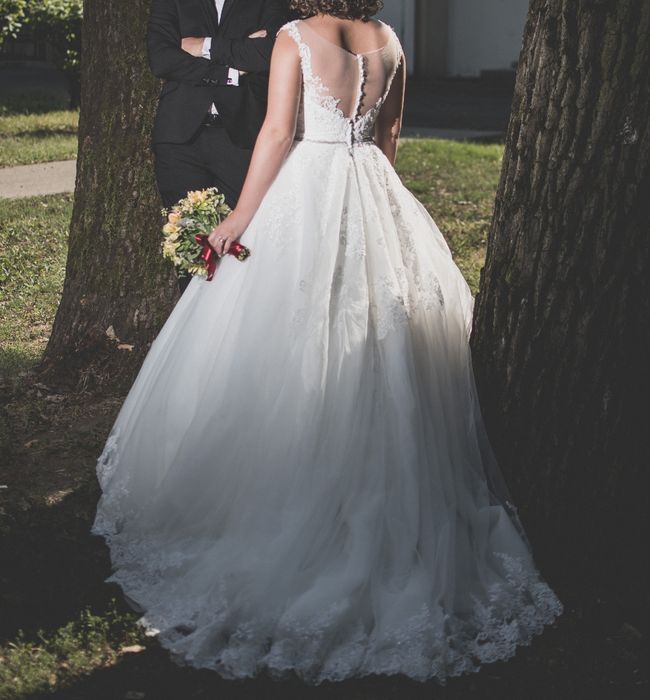Vând rochie de mireasă