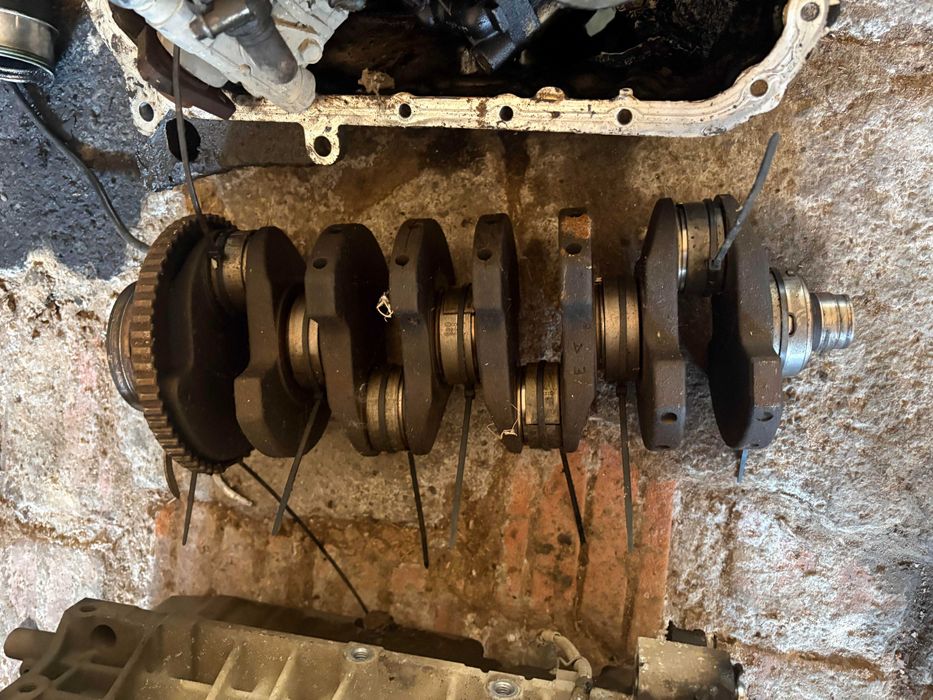 Двигател мотор aeb аеб 1.8т ауди а4 audi a4 1.8t