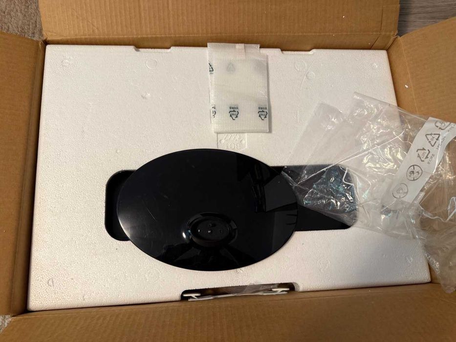 Tv/Monitor Samsung UE22C4000