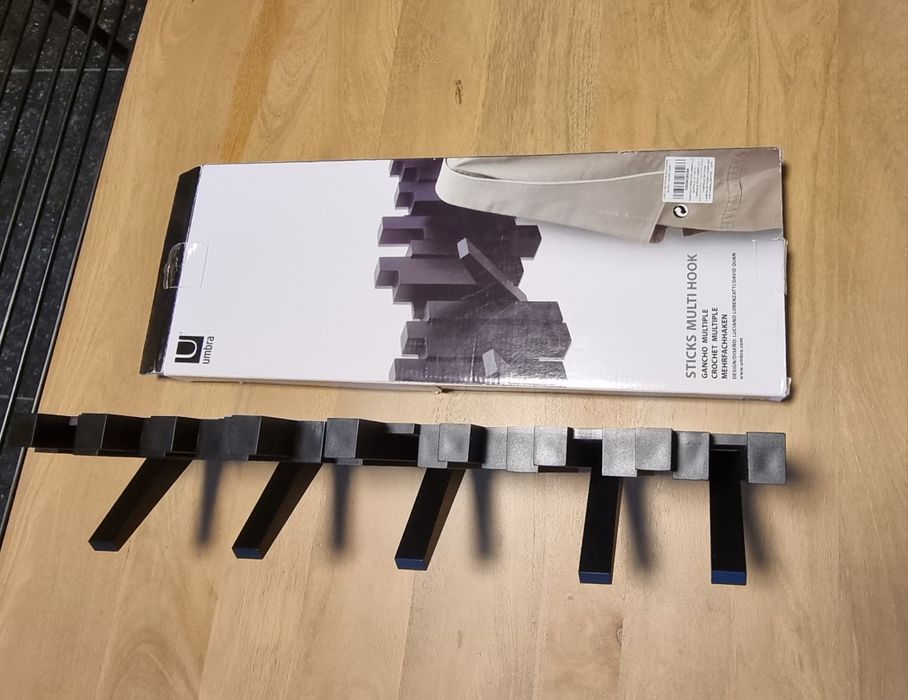 Cuier de perete negru Sticks