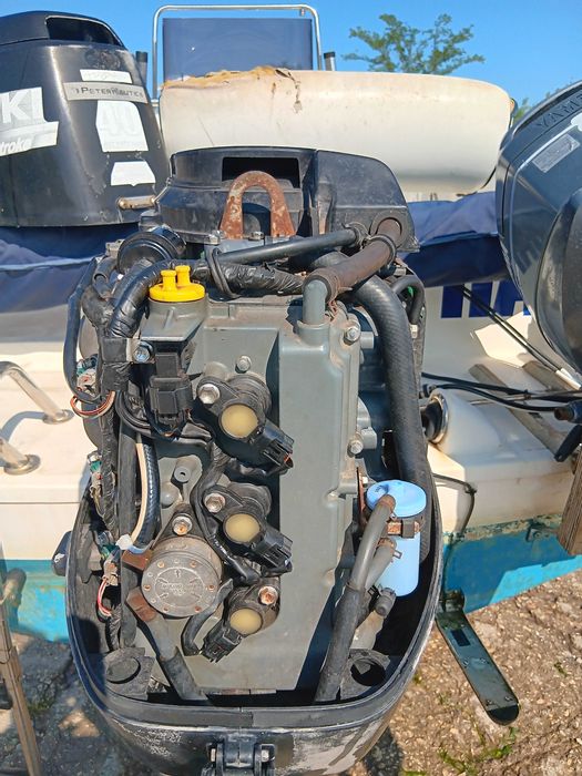 Двигател за лодка