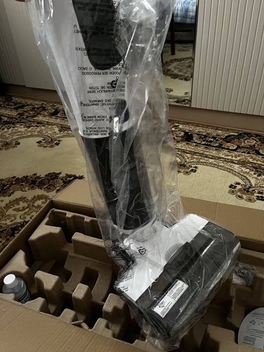 Безпроводной пылесос Пылесос GD MRKT GT810 белый