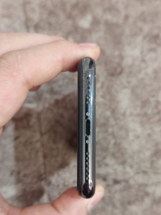 Айфон Х 64гигабайта