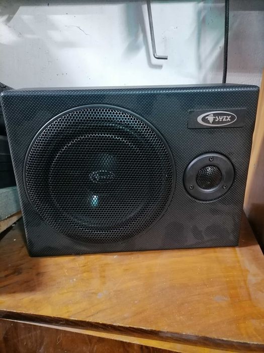 Продам рабочий сабвуфер