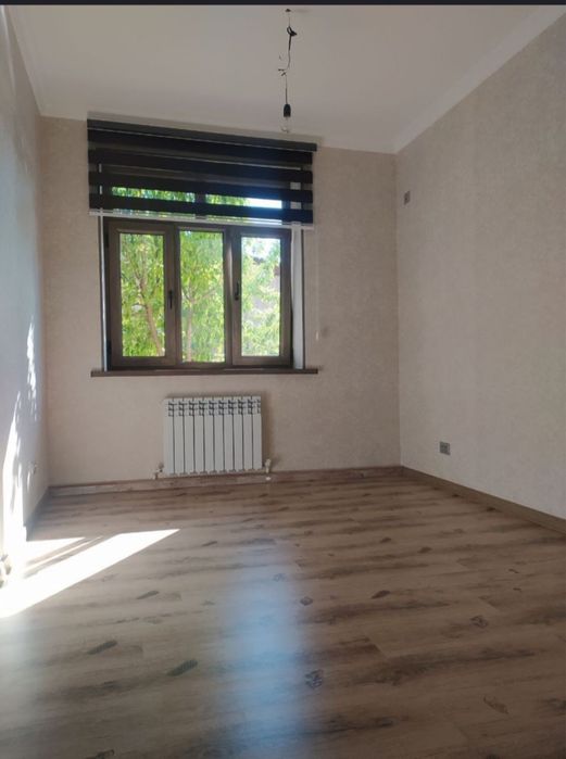 Продается дом на земле 2.7 соток Азербайджанский центр Мирабад