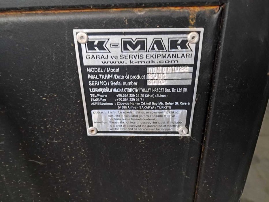 Продавам машина за изправяне на джанти