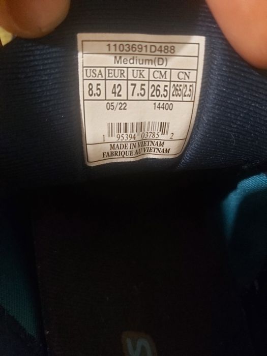 Маратонки New Balance и Brooks