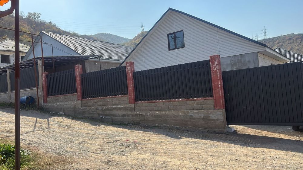 Продаётся евро штакетник