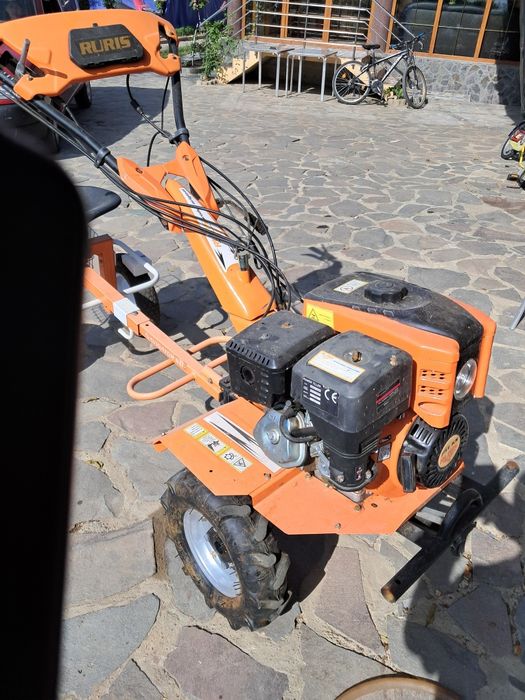 Vand motocultor de 7,5 c