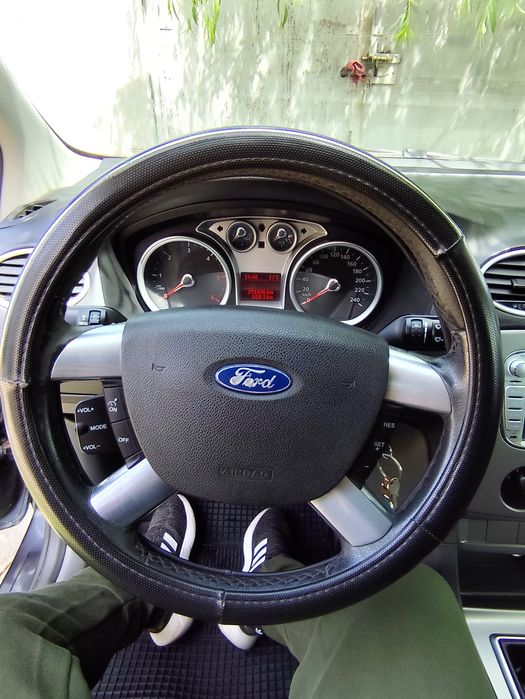 Se vinde Ford Focu
