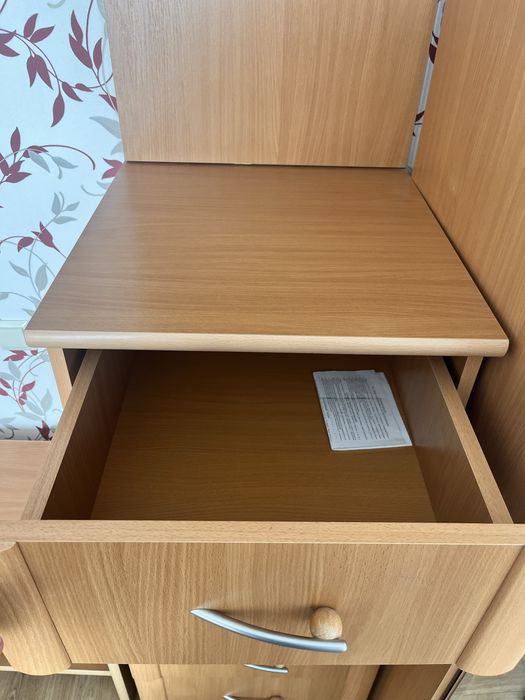 Продам спальный гарнитур