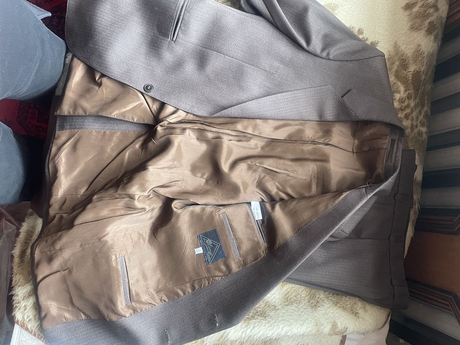 Комтюм шим 50 размер. Шерст. Янги