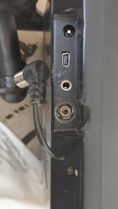 Телевизор за кола super TFT LCD tv