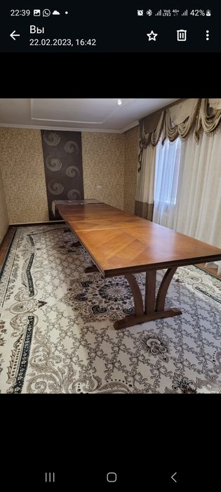 Продаетя Стол с 12 стулями