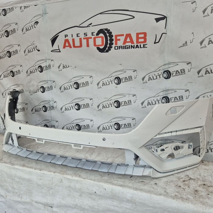Bara fata Skoda Octavia 4 VRS an 2019-2020-2021-2022-2023