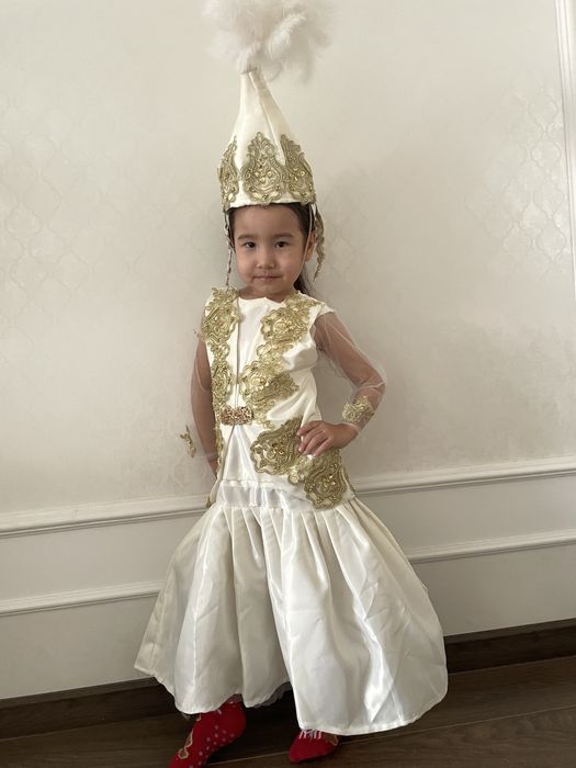 Прокат национальный платье с саукеле для девочек