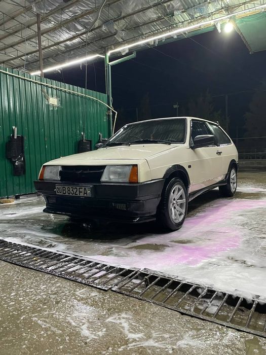 2108 sotiladi yaxshi xolatda