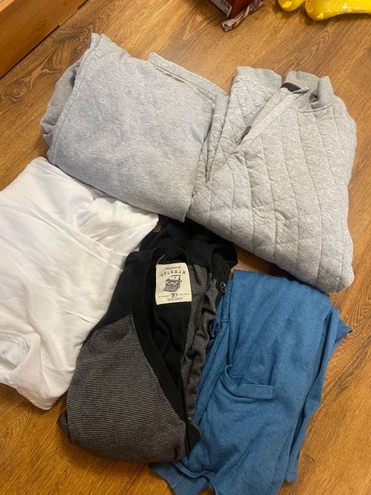 Вещи бесплатно отдам