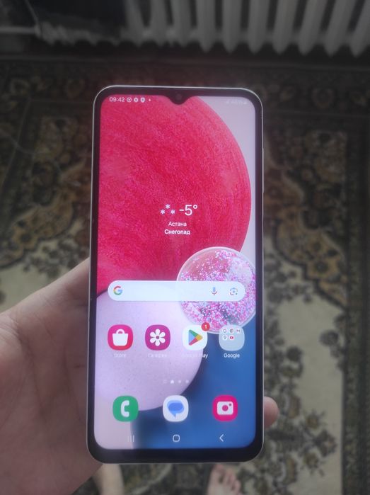 Продам samsung a13  состояние отличное 
Минусов нету 
Все работ