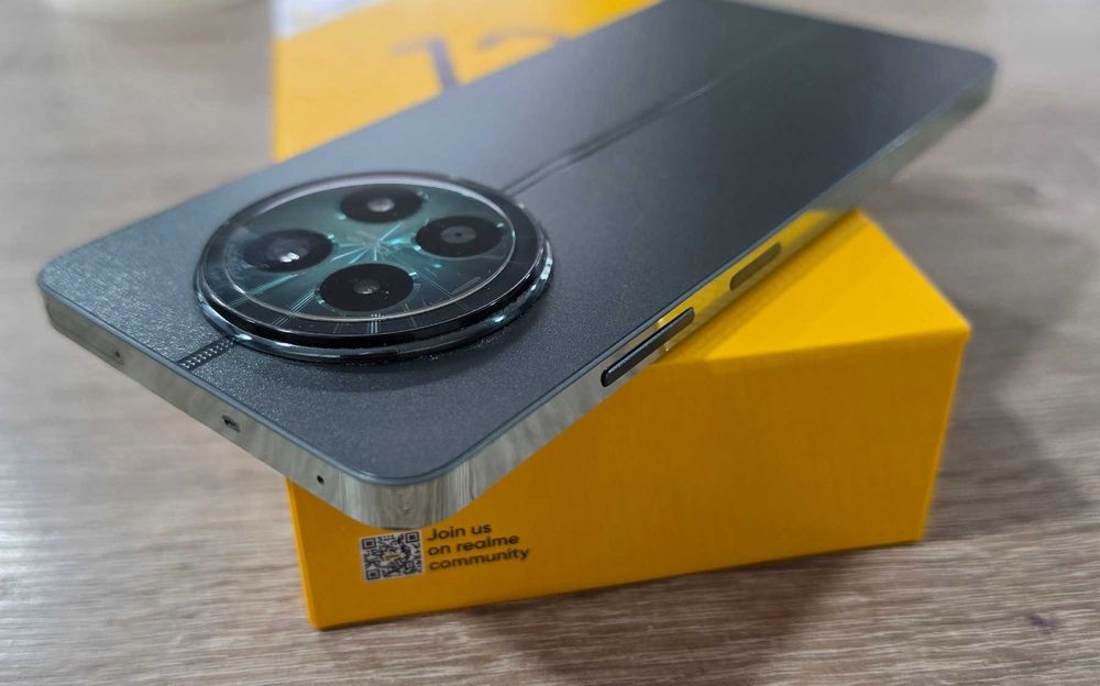 Realme 12 5G 256GB 8GB RAM