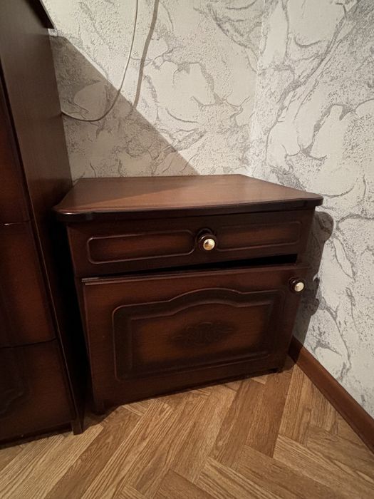 Спальные гарнитуры