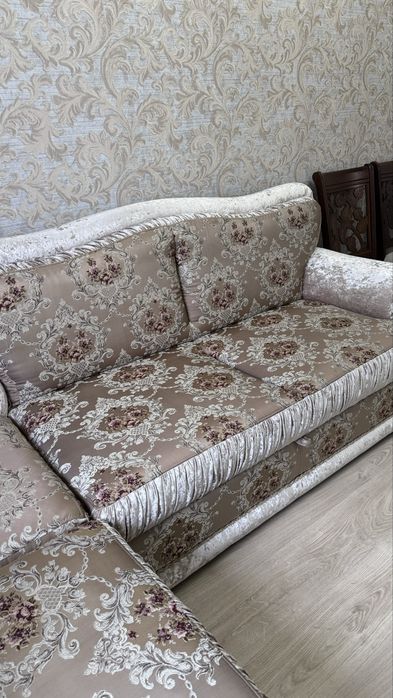 Продам раскладной диван