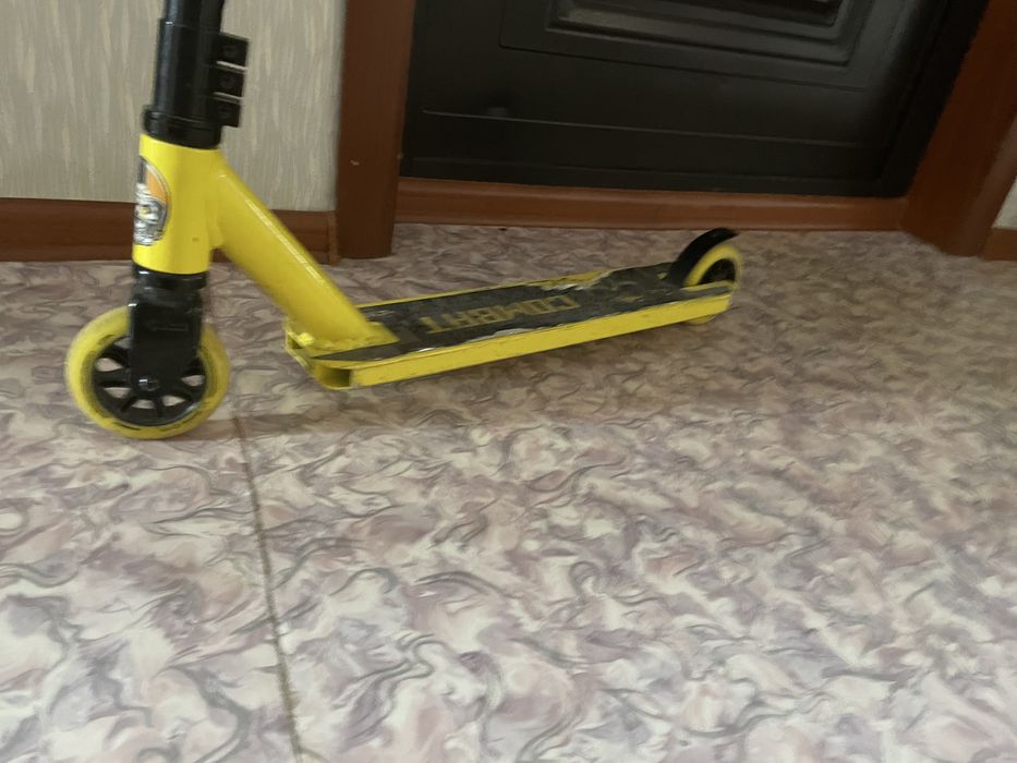 Продам Трюковой самокат