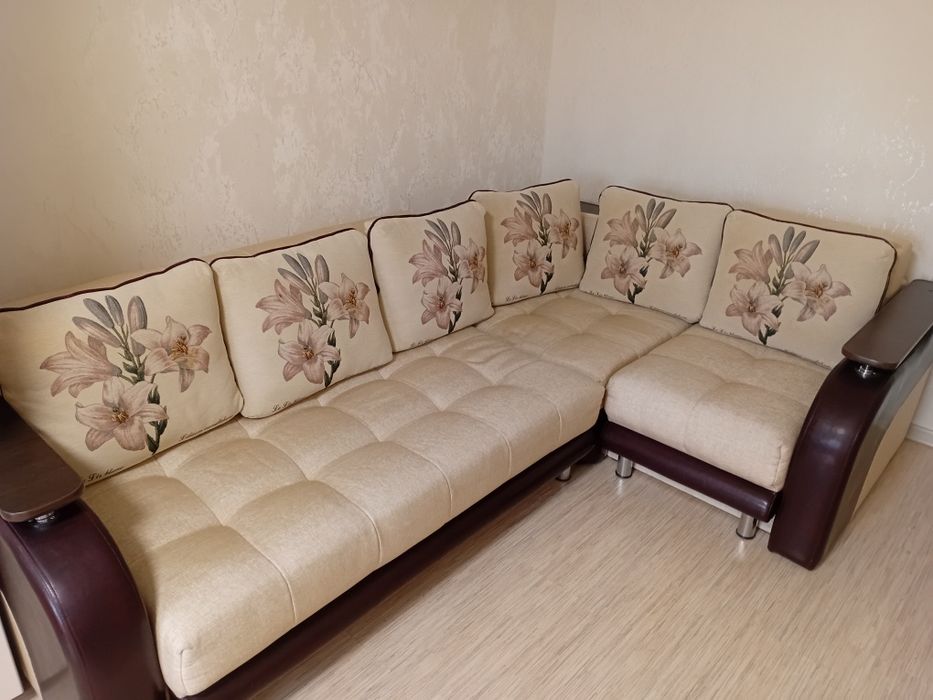 Диван угловой 265×178×105